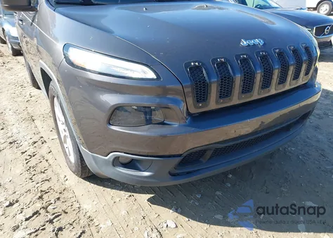 2015 Jeep Cherokee Latitude z USA, uszkodzony, nr VIN 1C4PJLCB0FW541940